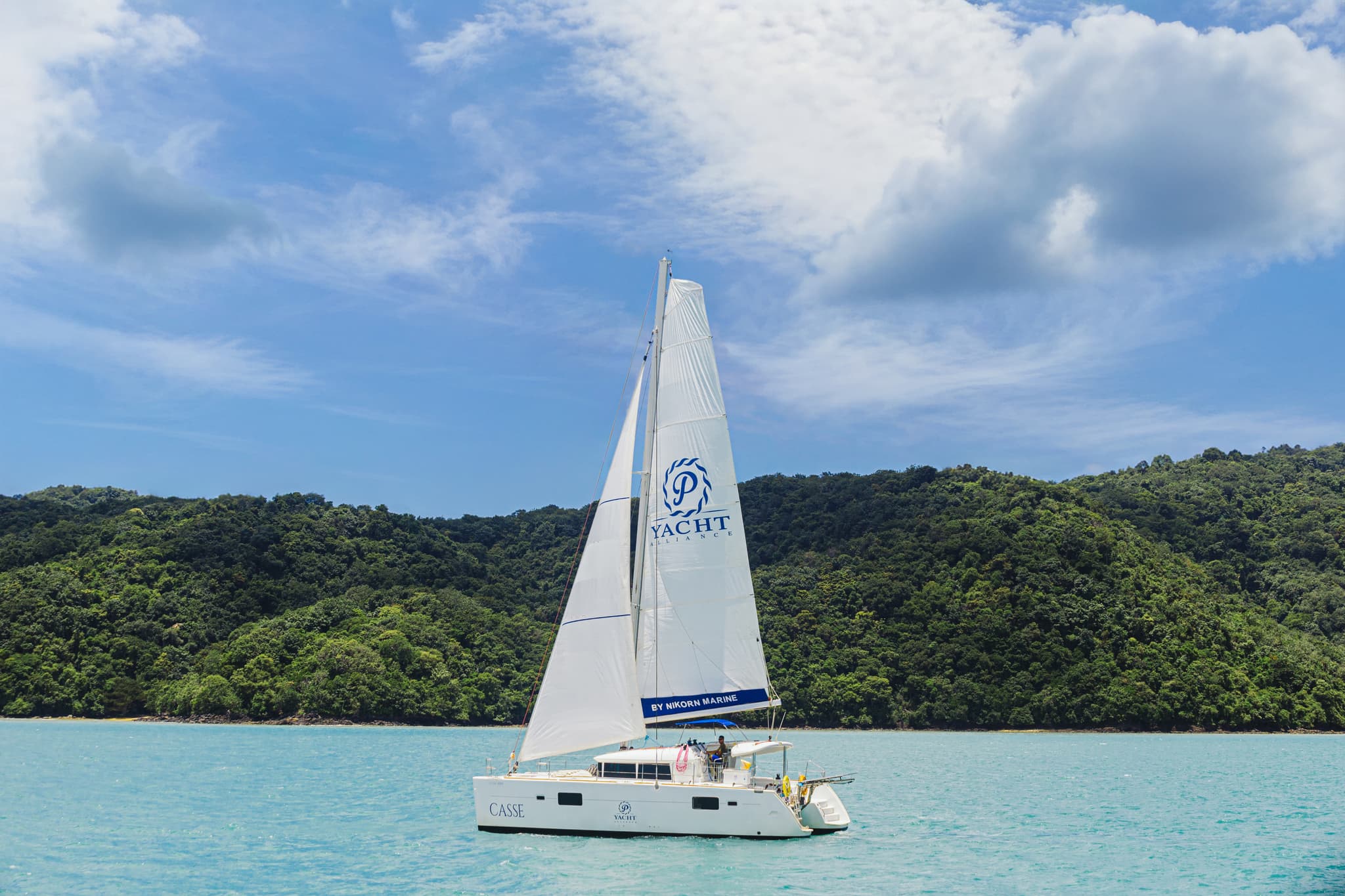 Private Sailing Catamaran – เรือใบคาตามารันส่วนตัว