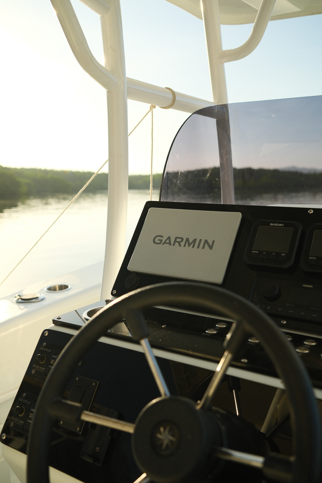 Tour Package Fishing by 9Pier Boat (Private) - 2