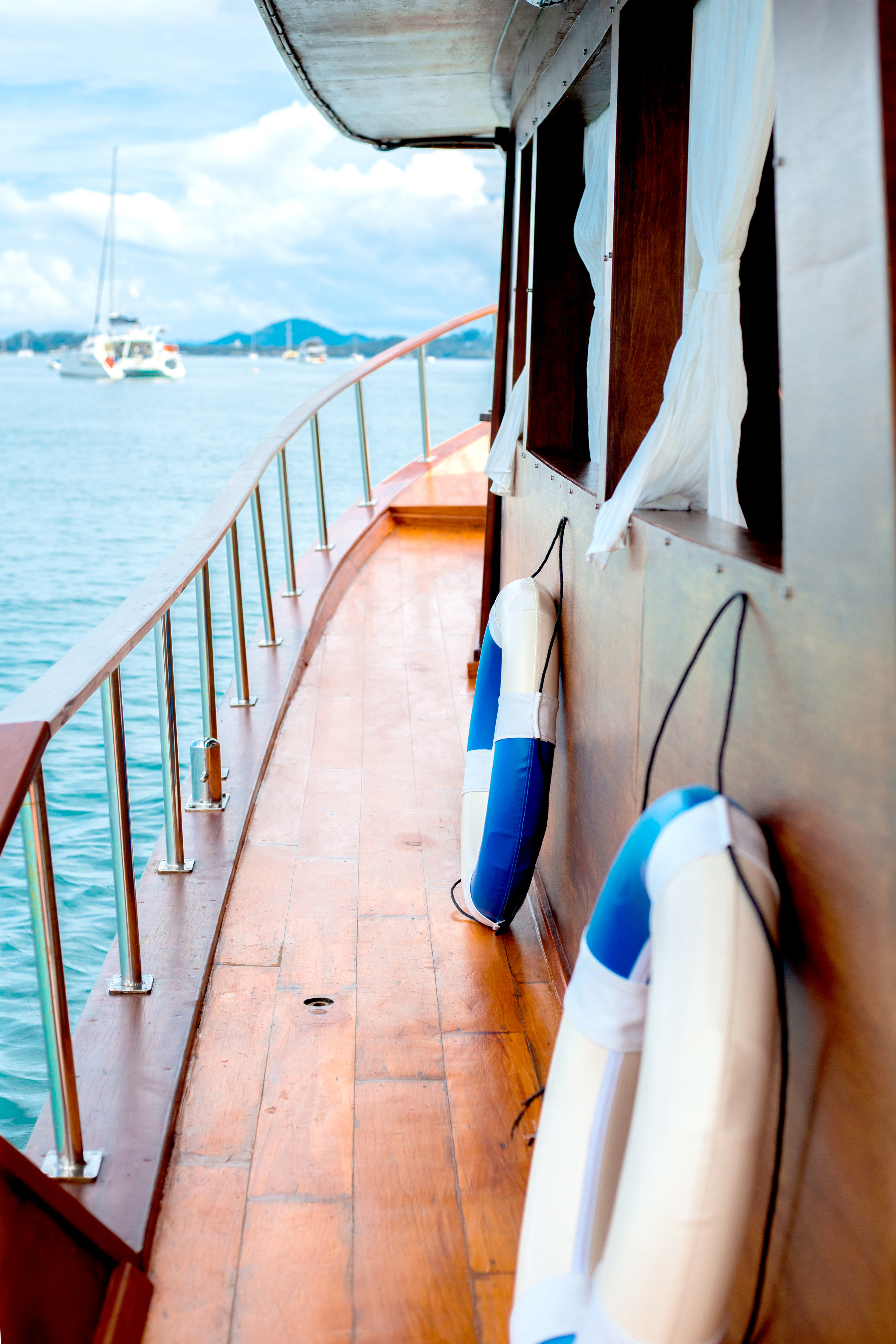 Private Vintage Wooden Boat (Kram) - 4